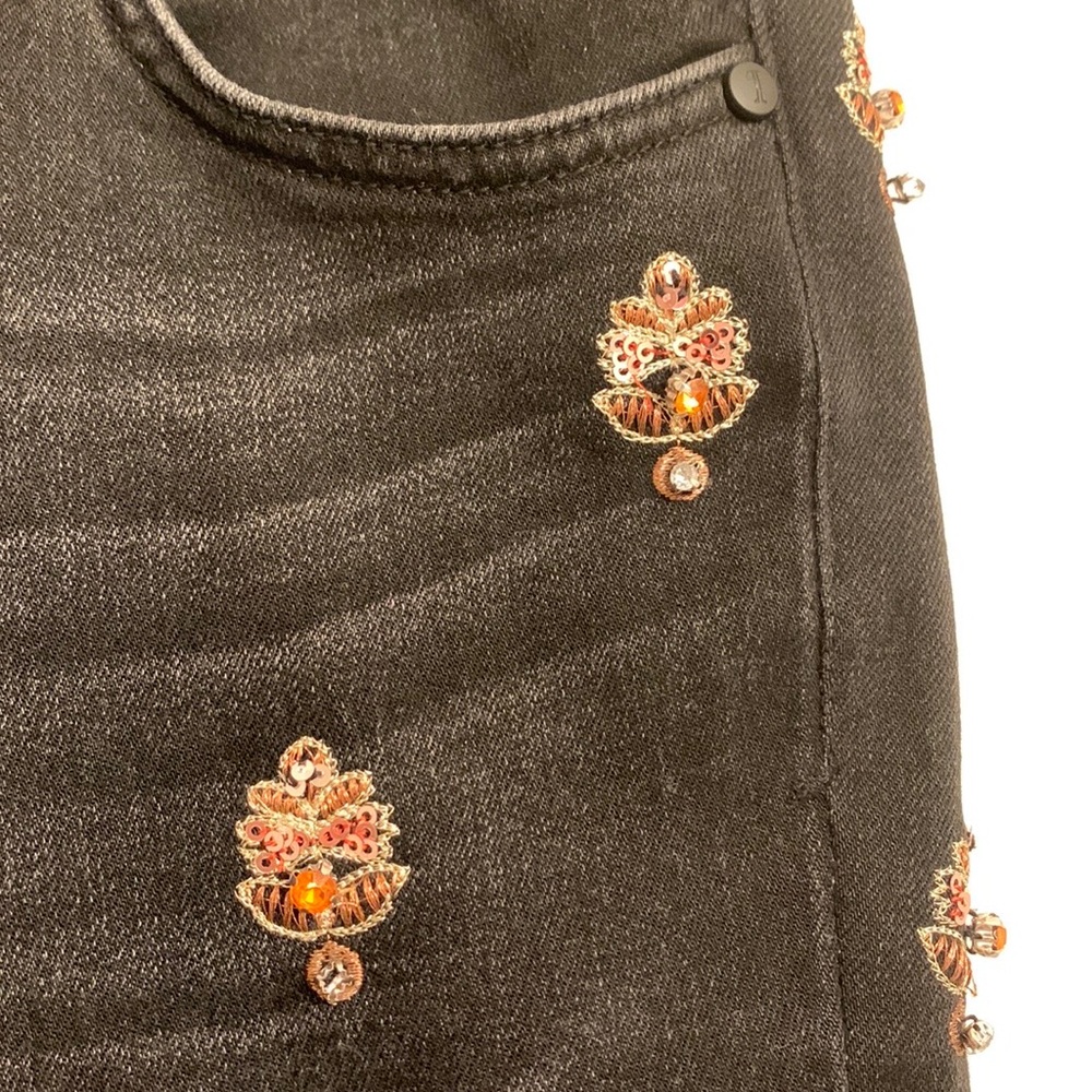 Anthropology Jeans Grey with embroidery and jewels Pilcro - Picture 15 of 15